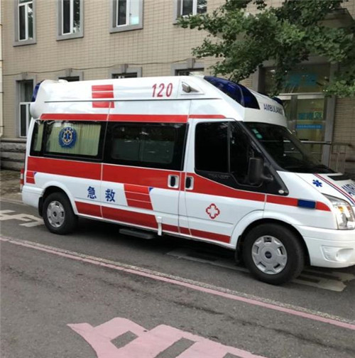 大渡口选择我们的救护车出租,开启安心转院之旅